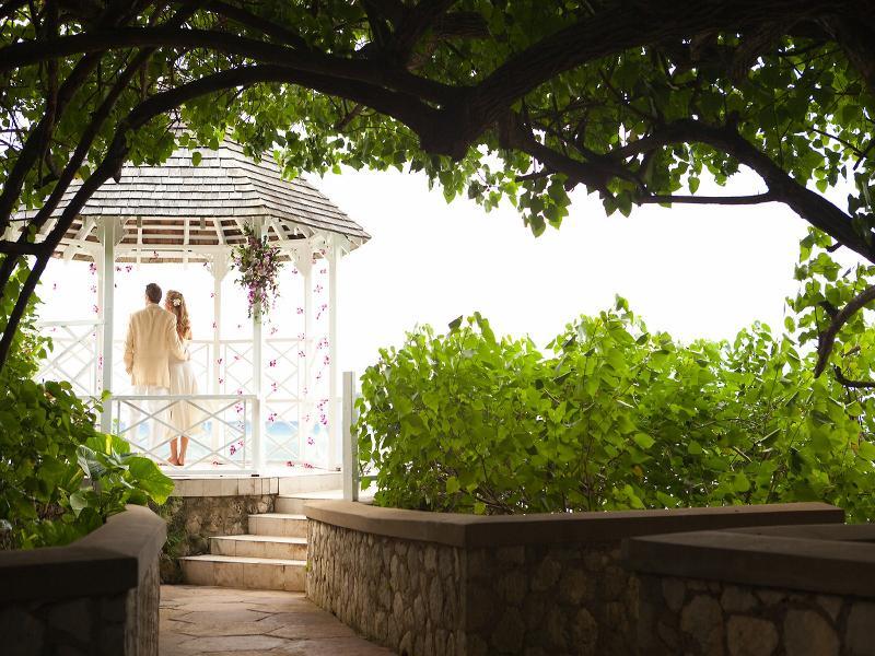 Couples Sans Souci (Adults Only) Hotel Очо Риос Екстериор снимка